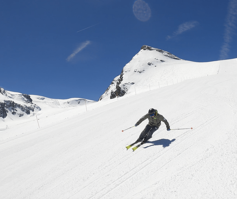 WARREN SMITH CERVINIA ZERMATT CARVING